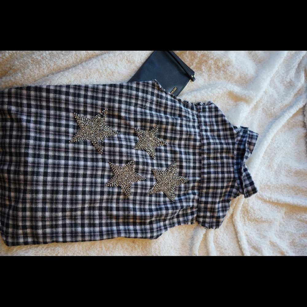 Plaid Button Up Vest - Picture 4 of 6